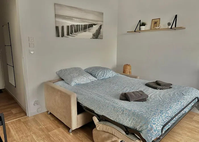 Sydney - Avec Loggia, Acces Direct * Курсёль-сюр-Мер