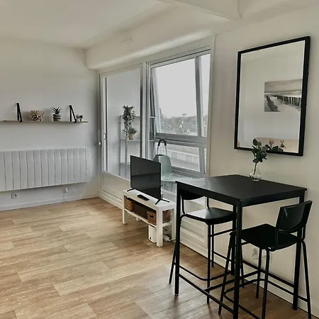Apartment Sydney - Avec Loggia, Acces Direct *
